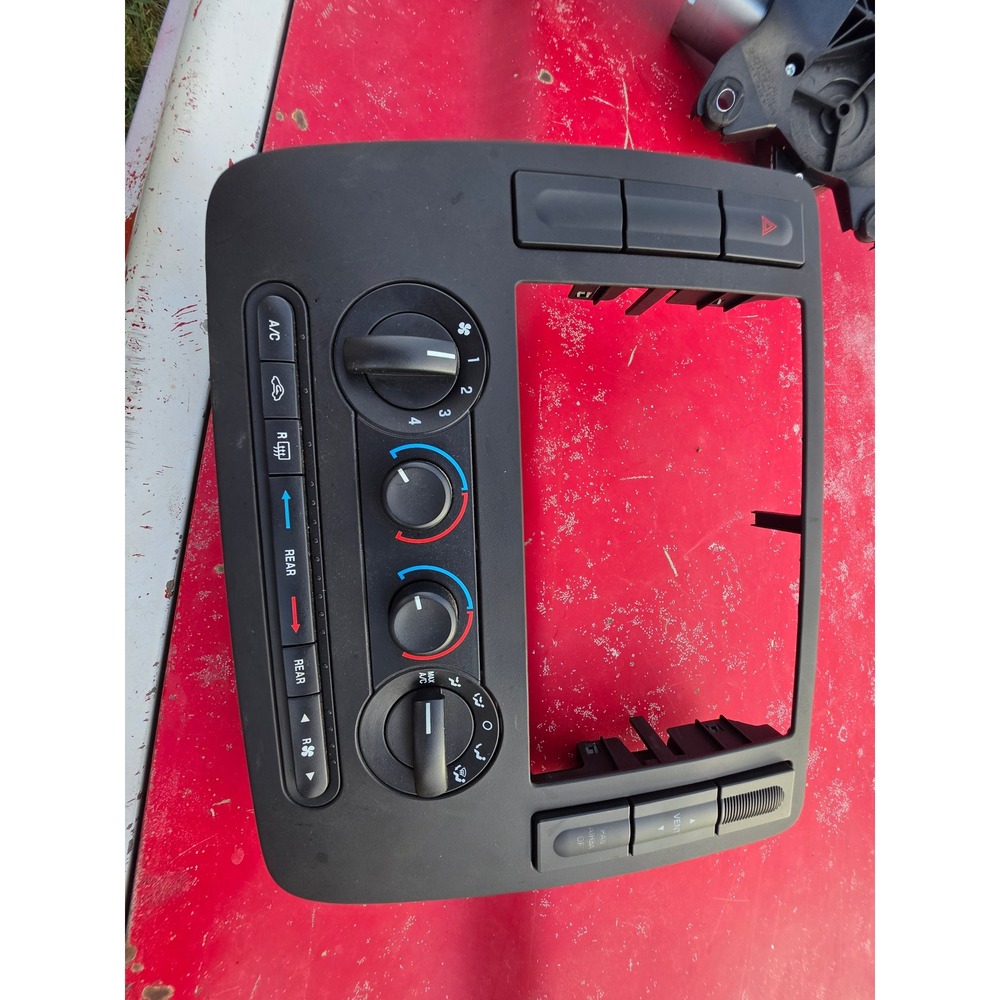 Ford Freestar 2004 Climate Control Bezel AC Heater Dash Trim 3F23 1704608 BK3JA6